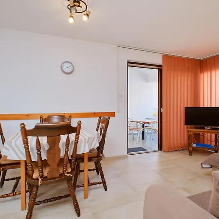 Katja Appartement *