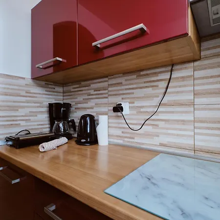 Katja Мали-Лошинь